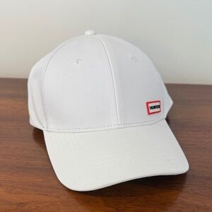 NWT Hunter White Cap with Red Tag
